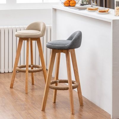 Коммерческая мебель Современный высокий барный стул с массивной деревянной рамой и тканевым сиденьем