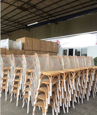 Нет складываемый индивидуальный американский современный дизайн твердо деревянный крест BackStackable событие Dinging стул