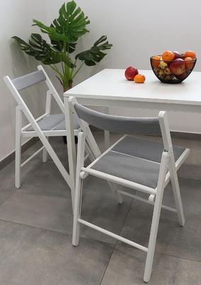 Лучшие деревянные складывающиеся стулья для использования в гостиничных мероприятиях