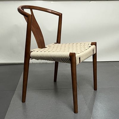 Ресторанный деревянный столик с регулируемой высотой и упаковкой почты