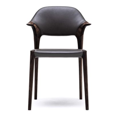 Улучшите свой обеденный зал современным итальянским столом из массивного дерева, подлокотниками из черной/коричневой кожи или бархатной шкуры