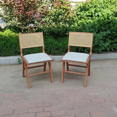 Стол для обеда в кафе и ресторанах 2023 Solid Wood PU Leather Nordic Style Modern Design