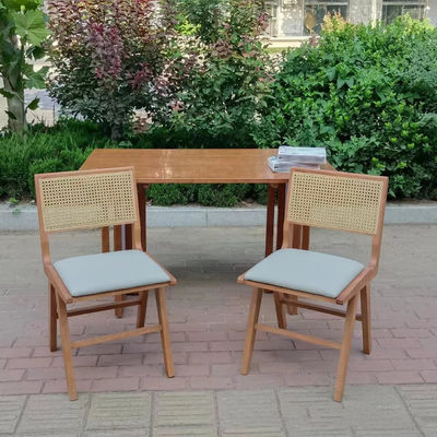 Стол для обеда в кафе и ресторанах 2023 Solid Wood PU Leather Nordic Style Modern Design