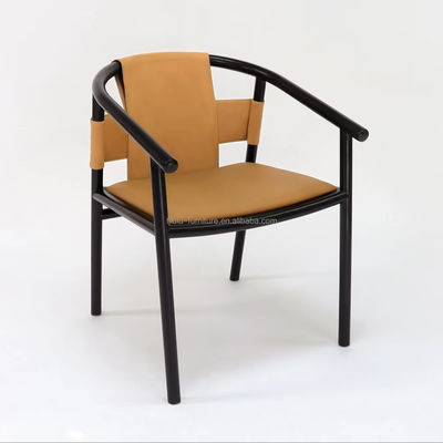 Специфический столовый стул с плотной деревянной рамой Leisure Lounge Accent Arm Chairs with Brown Saddle Leather
